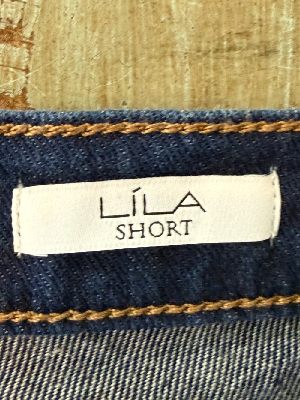 Sofia Jeans by Sofia Vergara Lila Distressed Cutoff Denim Shorts Size 4 - Picture 6 of 8